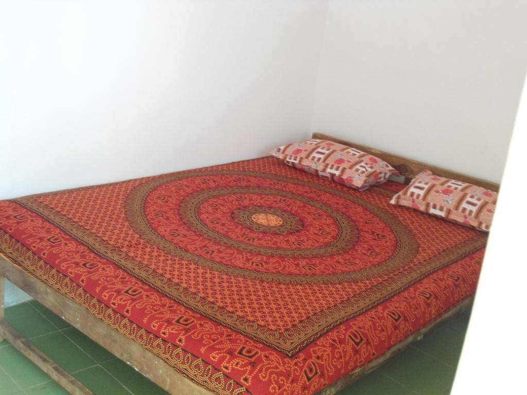 Arambol Hospitality Red Rock Hotel Екстериор снимка